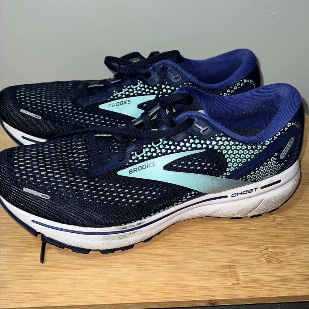 Brooks Ghost 14 running shoes
